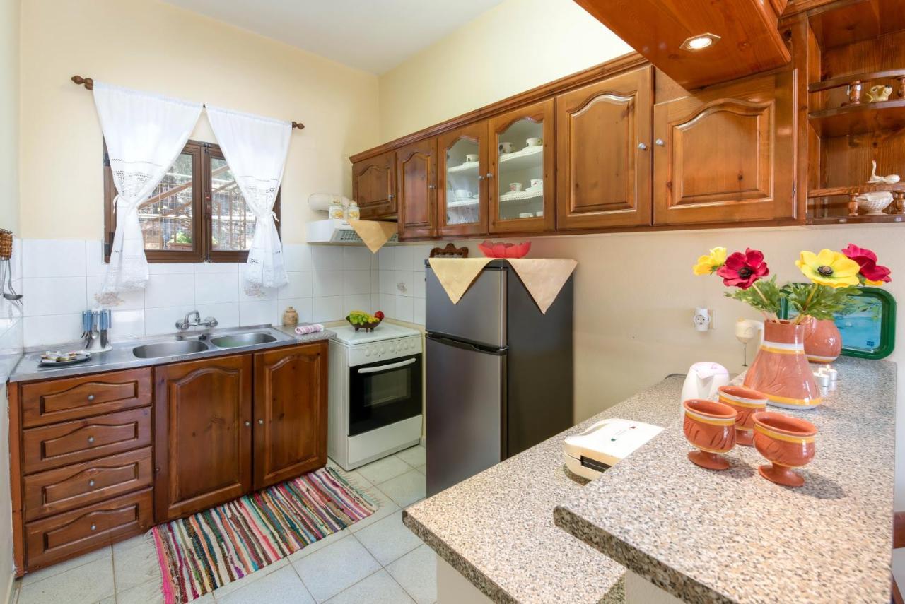 Voula Apartments Γάιος Εξωτερικό φωτογραφία